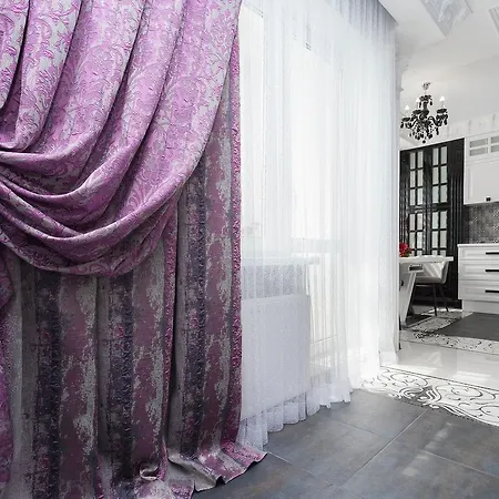 Apartment Na Mstislavtsa S Vidom Na Natsional'nuiu Biblioteku Minsk