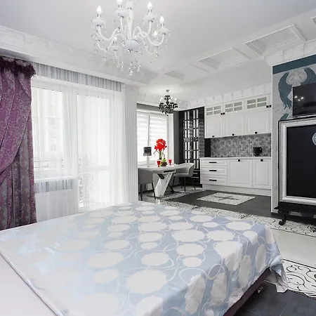 Na Mstislavtsa S Vidom Na Natsional'nuiu Biblioteku Apartment *