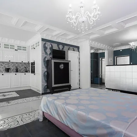 Na Mstislavtsa S Vidom Na Natsional'nuiu Biblioteku Apartment